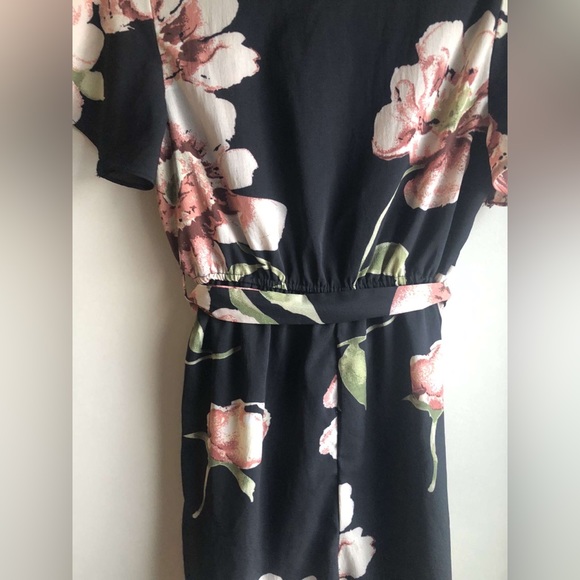 Flower print romper - Picture 4 of 6